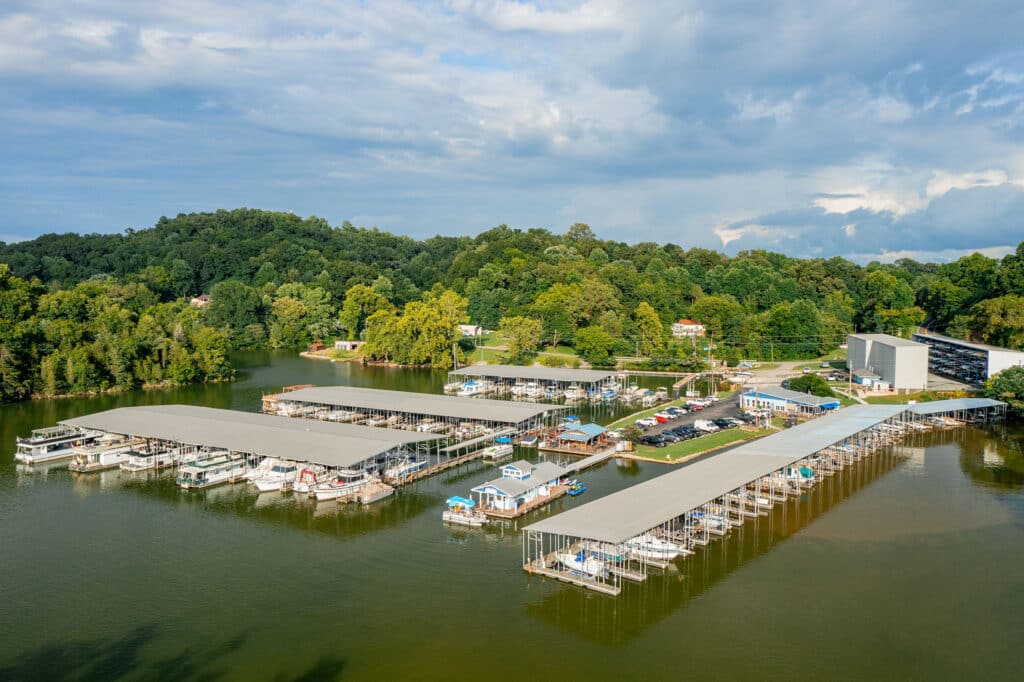 Dry storage racks and docks at Louisville Landing